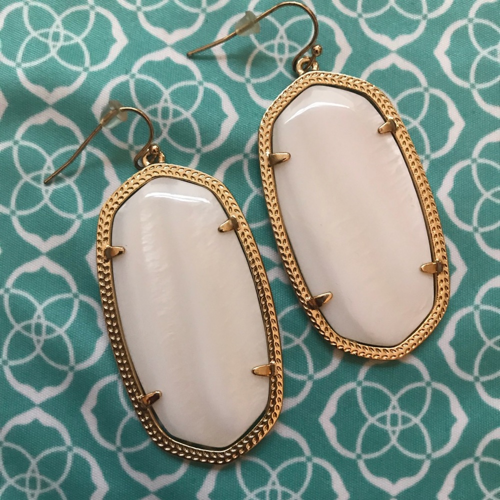 Kendra Scott Danielle Statement Earrings